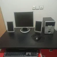 میز تحریر یا کامپیوتر|میز تحریر و کامپیوتر|سبزوار, هویزه|دیوار