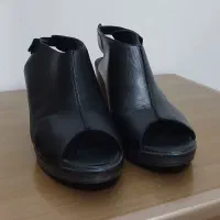کفش زنانه لژدار