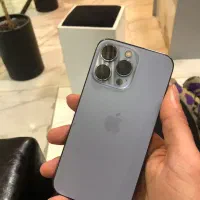iPhone 13pro حافظه 512 باطری 90 فابریک مشابه نو