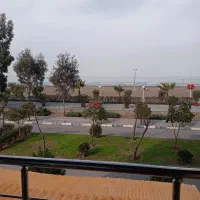 آپارتمان نوساز شیک و تمیز رو به دریا