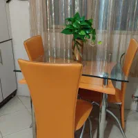 میز غذاخوری چهار نفره