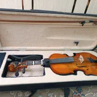 ویولن نوهست همراه بالشتک شانه