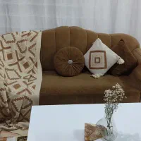 مبل راحتی 8نفره همراه با میز جلو مبلی
