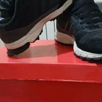 تعدادی کتونی خارجی سایز ۴۰ ۴۱ در حد