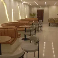 استخدام خانم سالن دارکافه رستوران