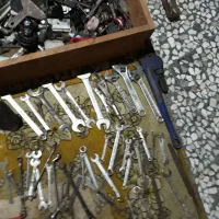 فروش تعداد اچار پیچ ومهره و....