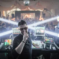 دیجی Dj متخصص عروسی