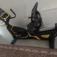 دوچرخه ثابت باشگاهی