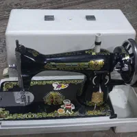 چرخ خیاطی دستی مرد پرنده