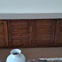 یک عدد بوفه از چوب گردو بسیار تمیز|بوفه، ویترین، کنسول|تهران, نظامی گنجوی (توانیر)|دیوار