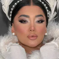 به دنبال مدل کاملا رایگان برای میکاپ|خدمات آرایشگری و زیبایی|شاهین‌شهر, شهرک میلاد|دیوار