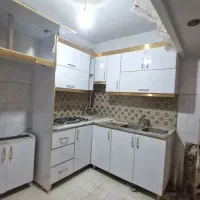 کابینت هایگلاس سفید طلایی نو