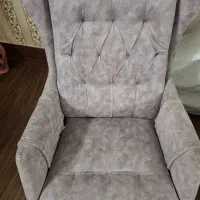 یک دست مبل هفت نفره و میز ناهارخوری شش نفره|مبلمان خانگی و میز عسلی|زاهدان, |دیوار