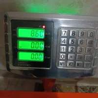 ترازوی ۵۰۰کیلویی دیجیتال