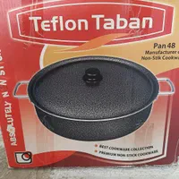 یک عدد تابه تفلن تابان