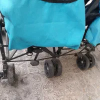 کالسکه دوقلویی