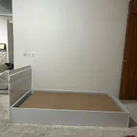 تخت تک نفره تخت کلاسیک تخت با کفی|تخت و سرویس خواب|شیراز, شهرک بزین|دیوار