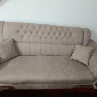 مبل هفت نفره به همراه عسلی در حد نو