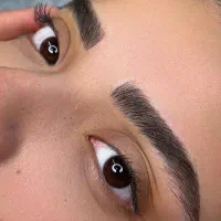 آموزش و خدمات حرفه ای فیبروز ابرو-کاشت ناخن-شیدلب|خدمات آرایشگری و زیبایی|کرج, مصباح|دیوار