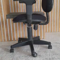 صندلی چرخون