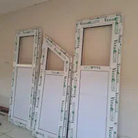 پنجره دوجداره UPVC باکیفیت و درب فریم لس