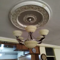 سه تا لوستر همراه با دوتا دیوار کوب|لوستر و چراغ آویز|شاهین‌شهر, بنیاد ازدواج|دیوار