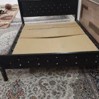 تخت دونفره فرفوژه با تشک