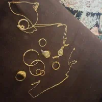 طلا وجواهرات