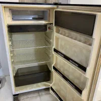 یخچال فریزر آزمایش ۹ فوت کاملا سالم