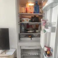 یخچال مارک سیلوان کاملاً سالم و تمیز در حد نو