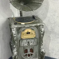 گرامافون و برنز
