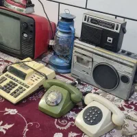 مقداری وسایل آنتیک بدون شکستی|کلکسیون اشیاء عتیقه|اندیمشک, |دیوار