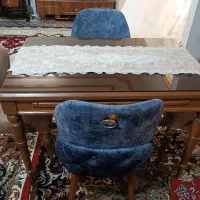 میز نهارخوری چهار نفره و شیشه رو میز