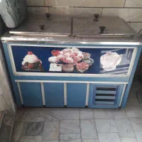 یخچال بستنی