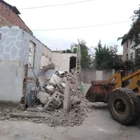 خدمات نظافت منزل راه پله و تخریب