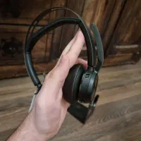 هدست اروپایی Poly مدل Voyager Focus 2|قطعات و لوازم جانبی رایانه|تهران, قیطریه|دیوار