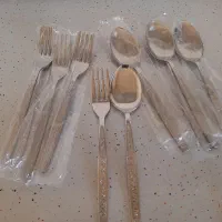 یک دست قاشق چنگال و چاقو