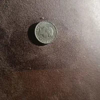 تعدادی سکه های خارجی و ایرانی کلکسیونی