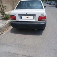 پرایدمدل۸۲داخل پارکینگ.   فروش فوری