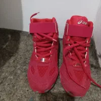 کتونی ورزشی