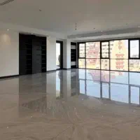 خاص‌تر از چیزی که در عکس می‌بینید / نوساز / ویژه