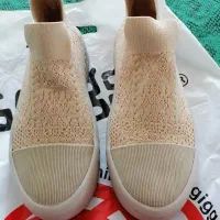 کفش روزمره سایز 37|کیف، کفش، کمربند|آبپخش, |دیوار