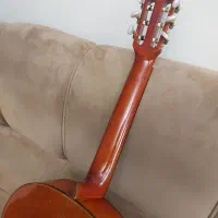 گیتار والنسیا Cg180|گیتار، بیس، امپلیفایر|اندیشه, اندیشه فاز ۳|دیوار