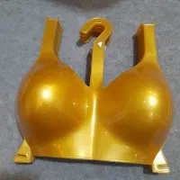 یه سری لوازم برای لباس زیر فروشی