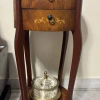 فروش میز و ویترین