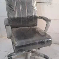 دوعدد صندلی مدیریت