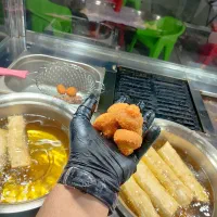 نیرو کار در فلافلی و فست فود