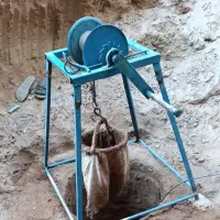 حفاری چاه کن و چاه فاضلاب و لایروبی و چاه کنی