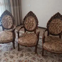 مبل سلطنتی|مبلمان خانگی و میز عسلی|اصفهان, درب سیبه علیا|دیوار