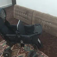 کالسکه دوقلو